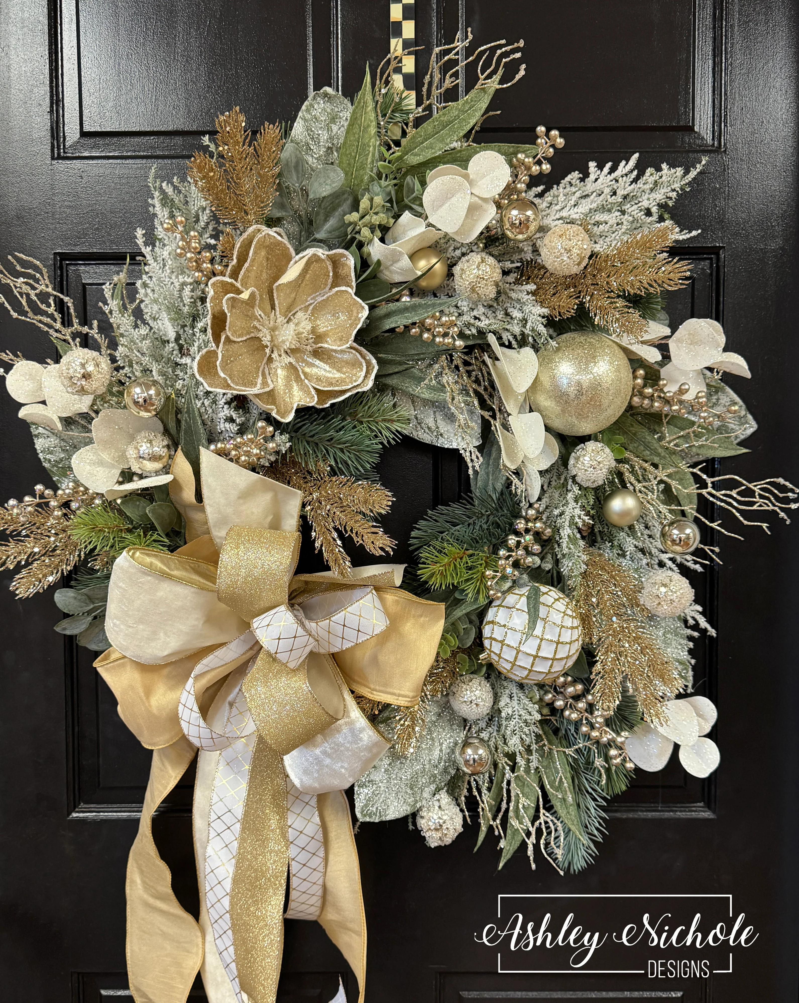 A Champagne Toast To Christmas Wreath