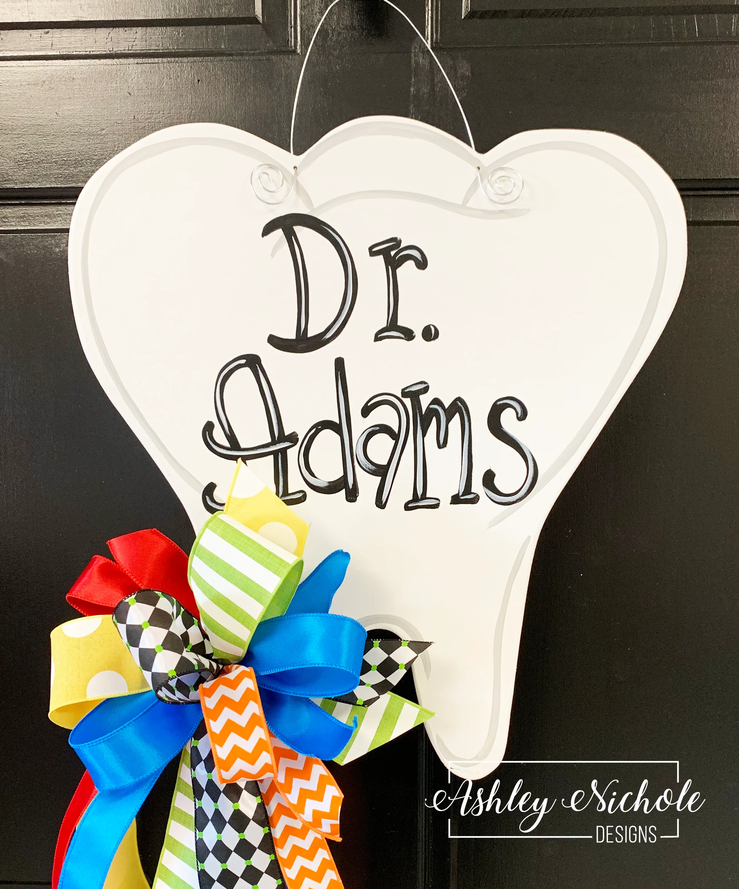 Dental Tooth Door Hanger