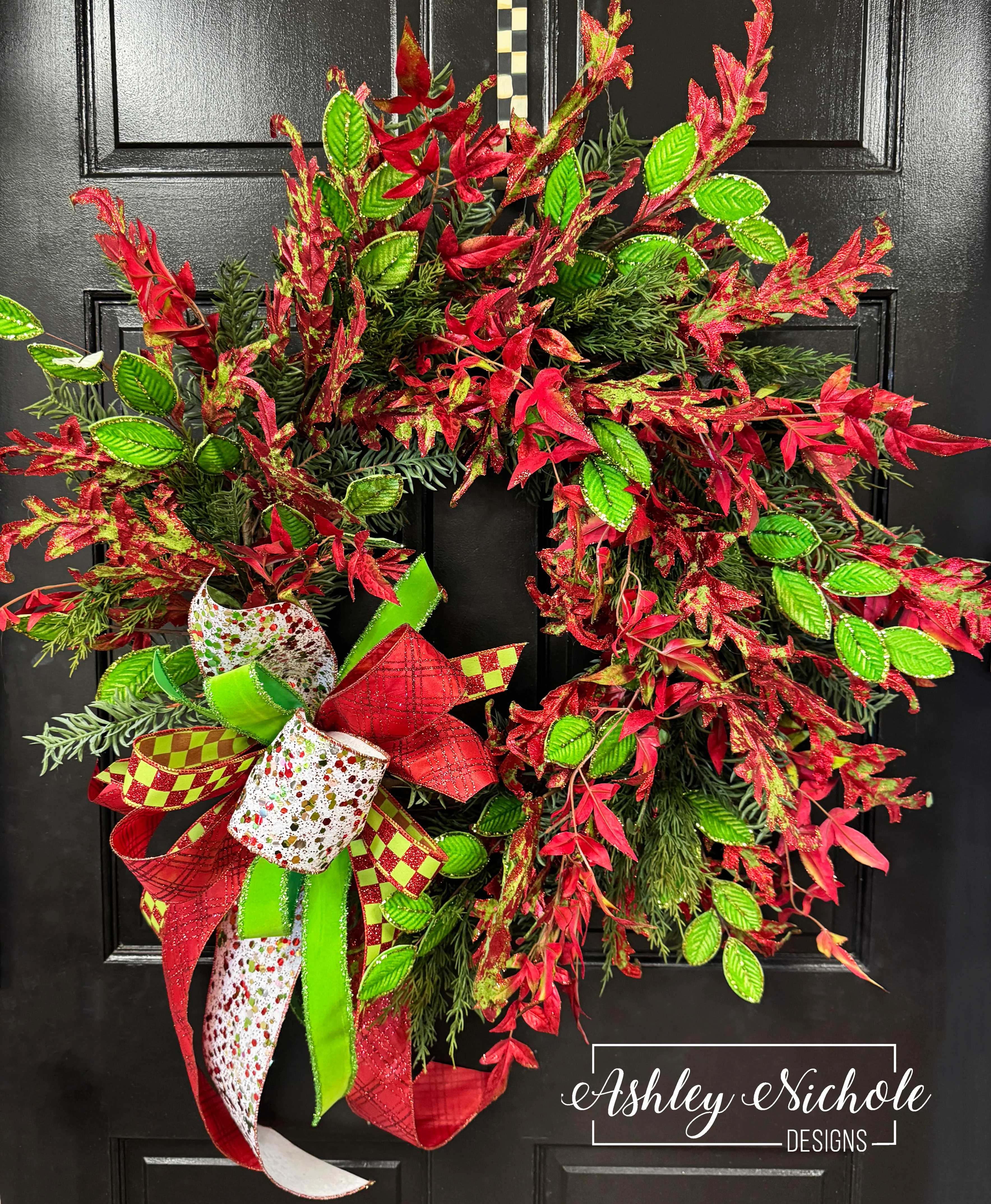 Dressed in Holiday Style Round Wreath