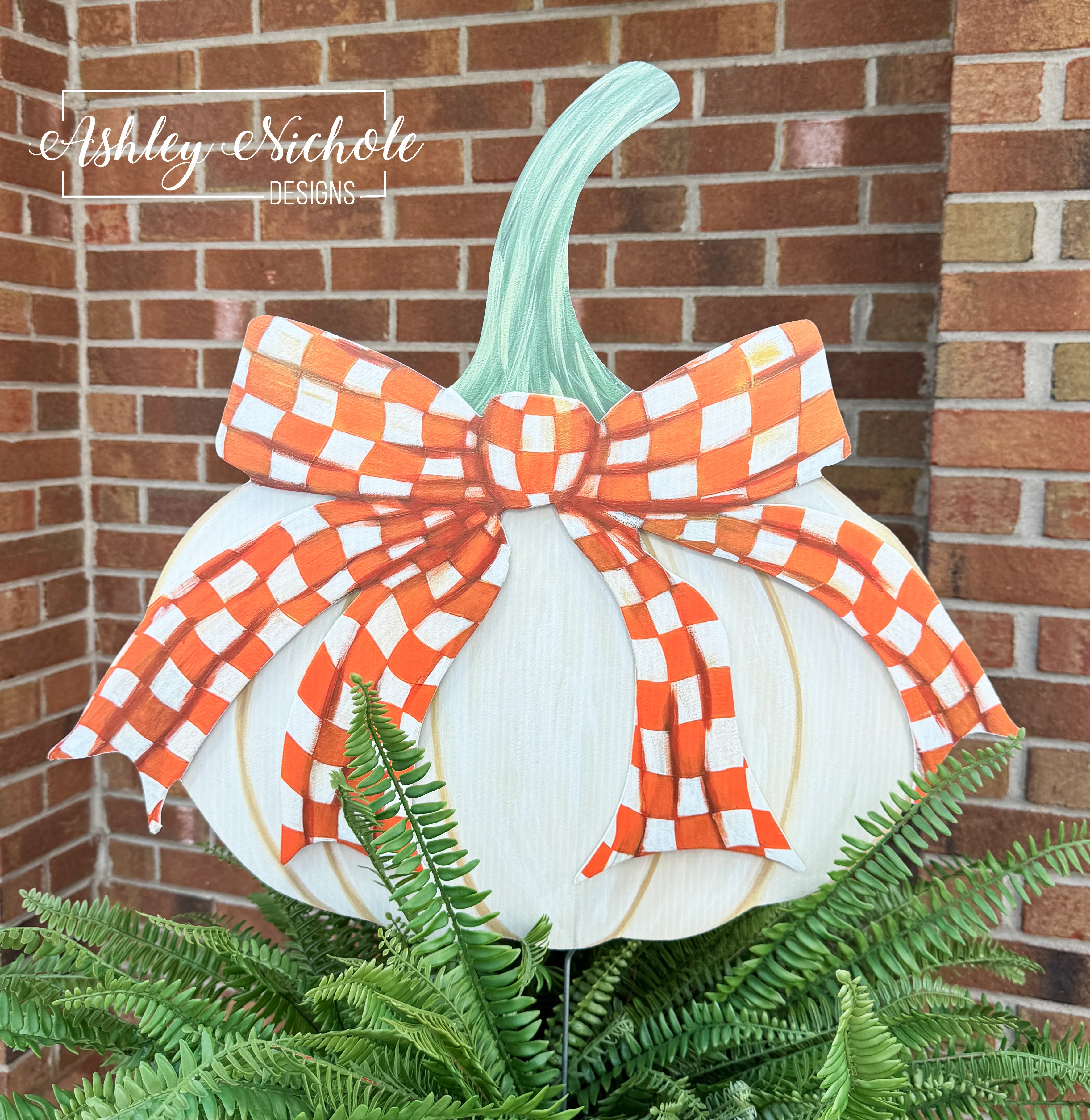 Fancy Bow - ORANGE & WHITE CHECKERED - Cream Pumpkin -  Corrugated Coroplast Yard Stake
