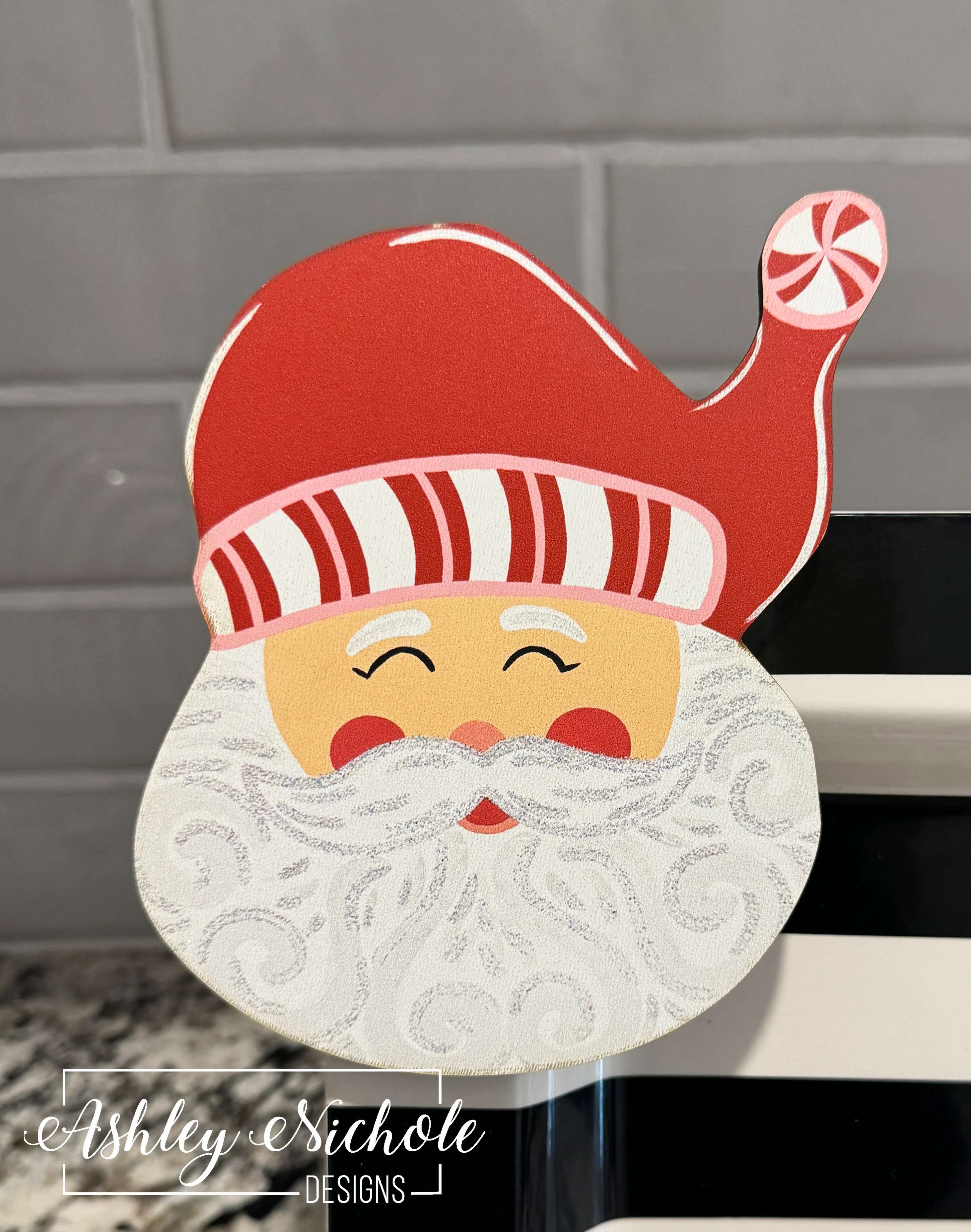 Pink & Red Candy Santa - Christmas Mini Piece (Magnet/Velcro)