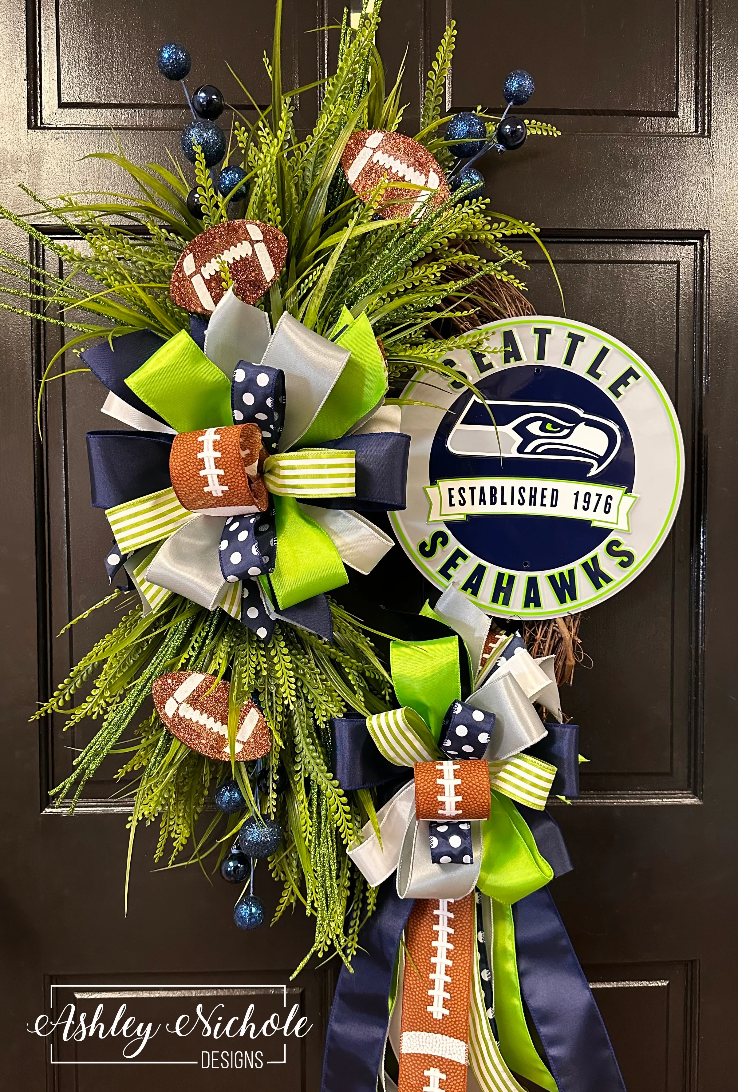 Professional Football Sign Wreath - CHOOSE from 26 TEAMS - Image 2