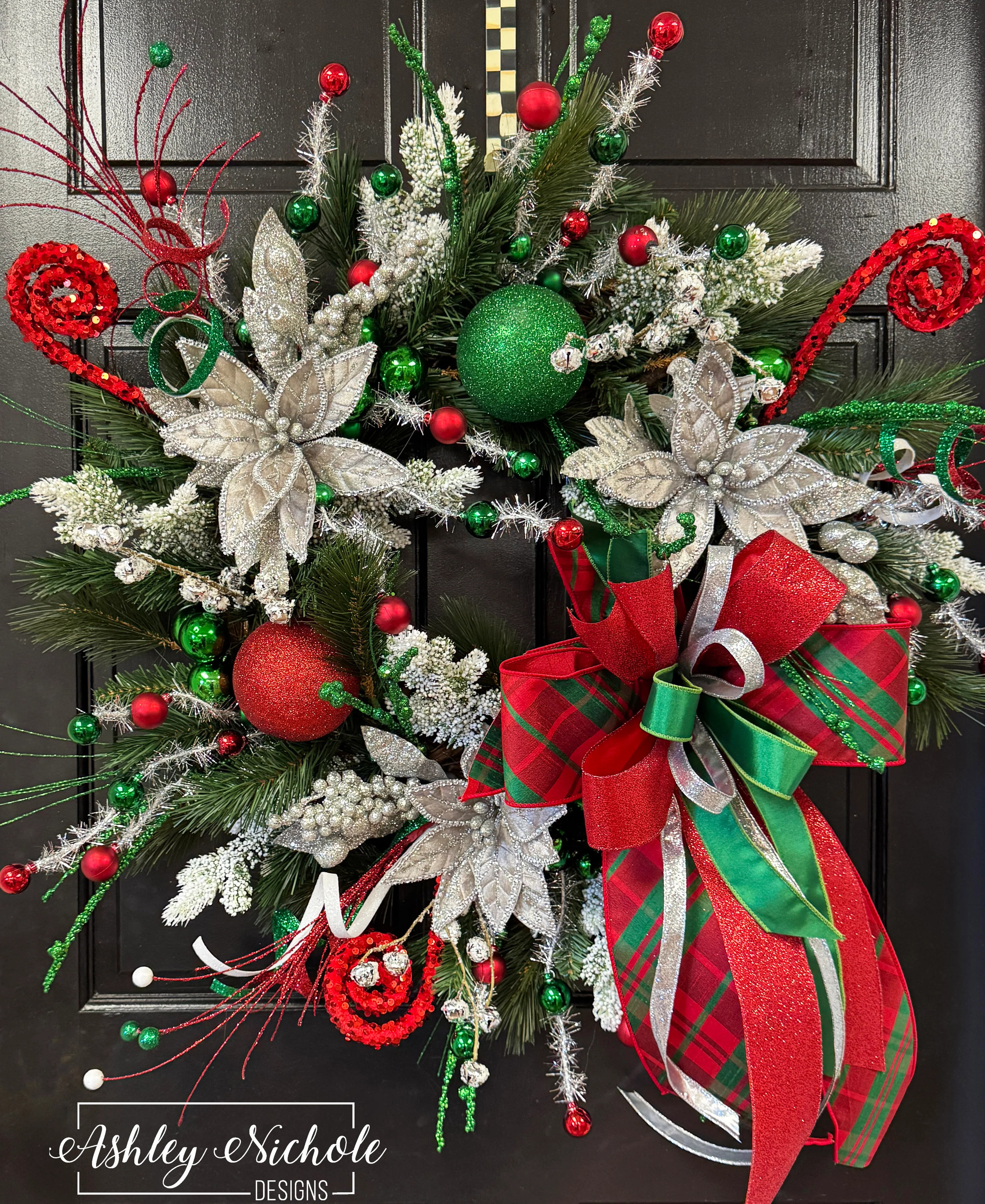 Retro Style Christmas Wreath