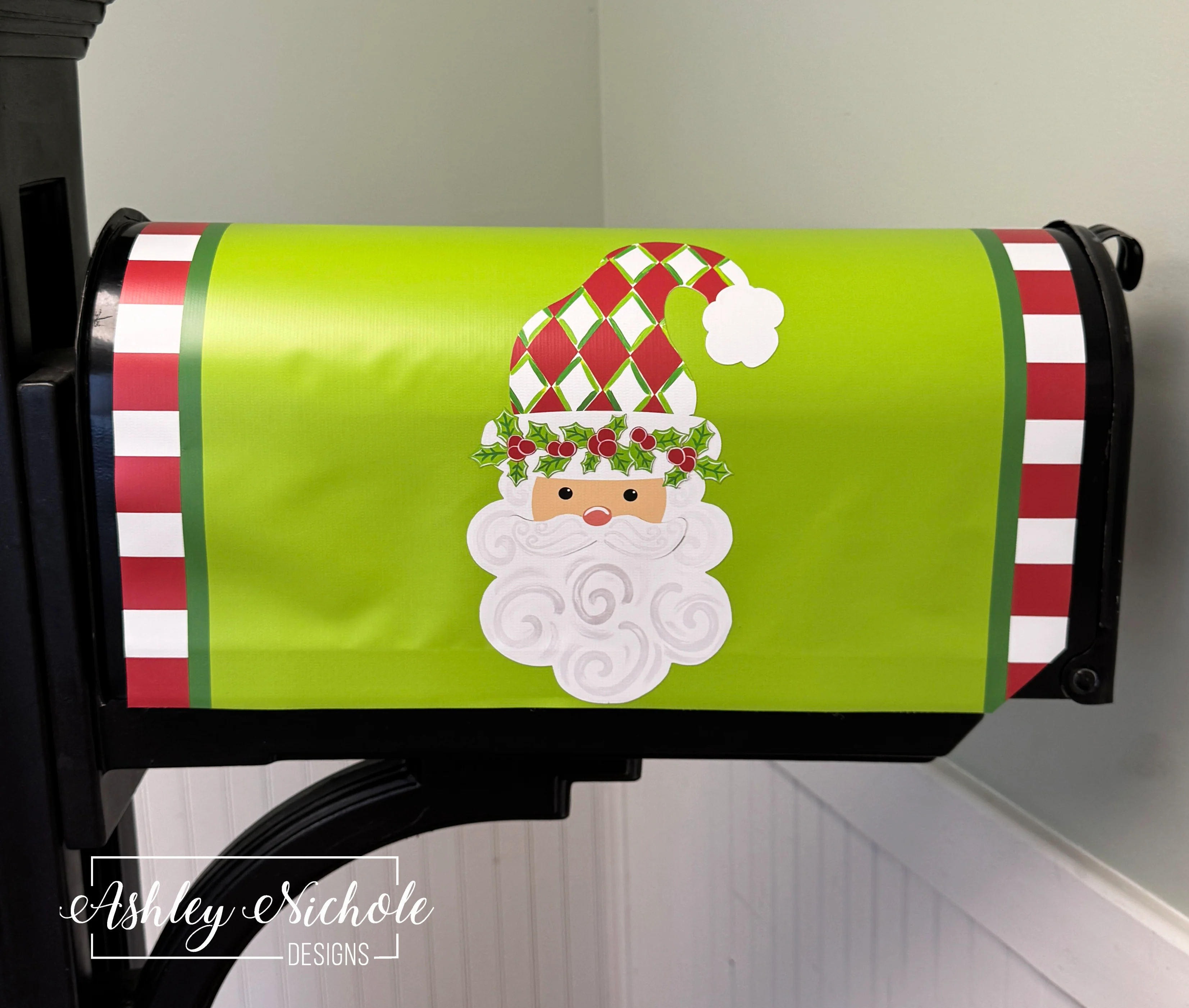 Santa - Holly Jolly Harlequin (RED) - Magnetic Vinyl Mailbox Cover