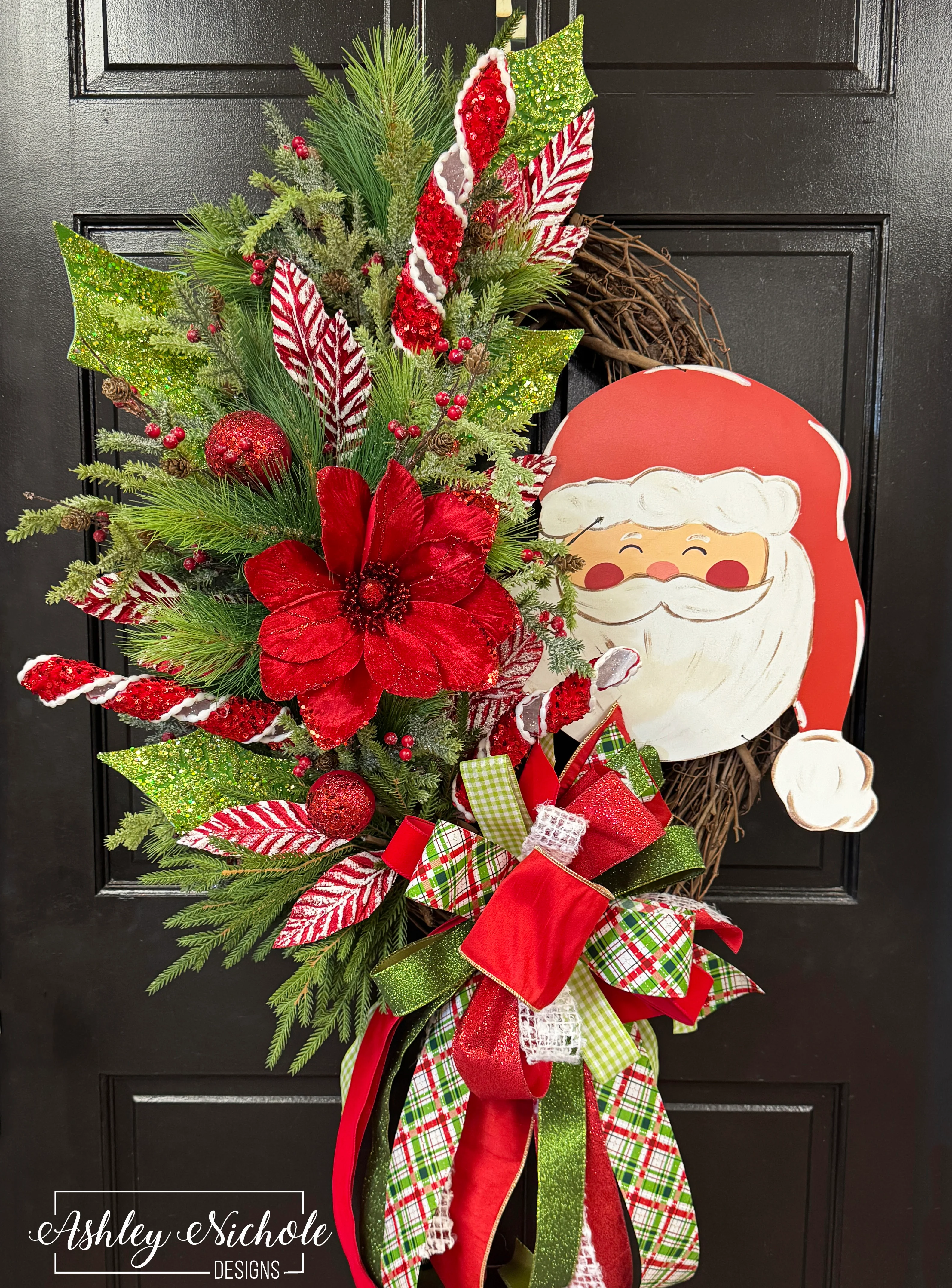 Santa Wreath - Old Time Christmas