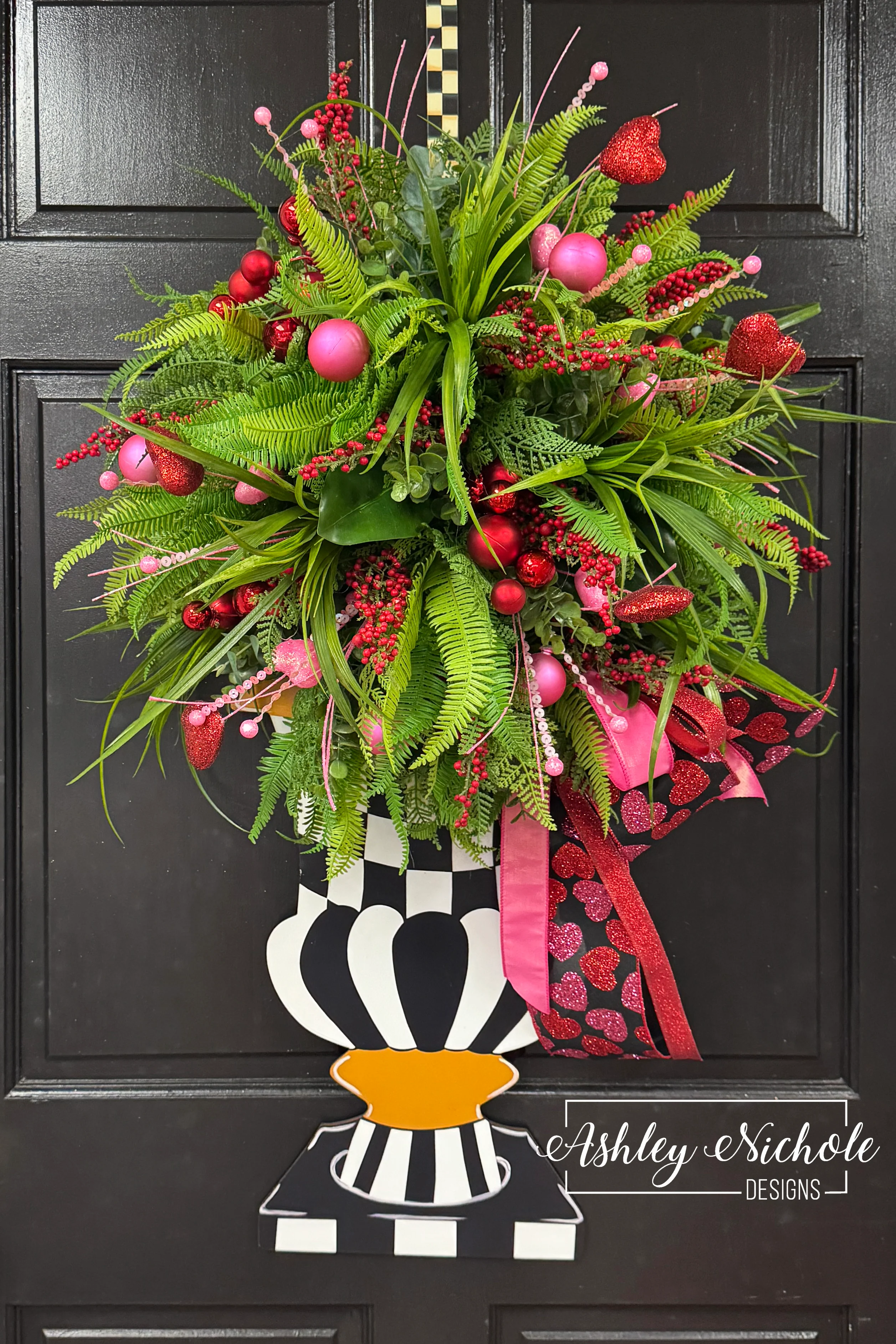 Valentine Mix - Black & White Urn - Topiary Door Hanger